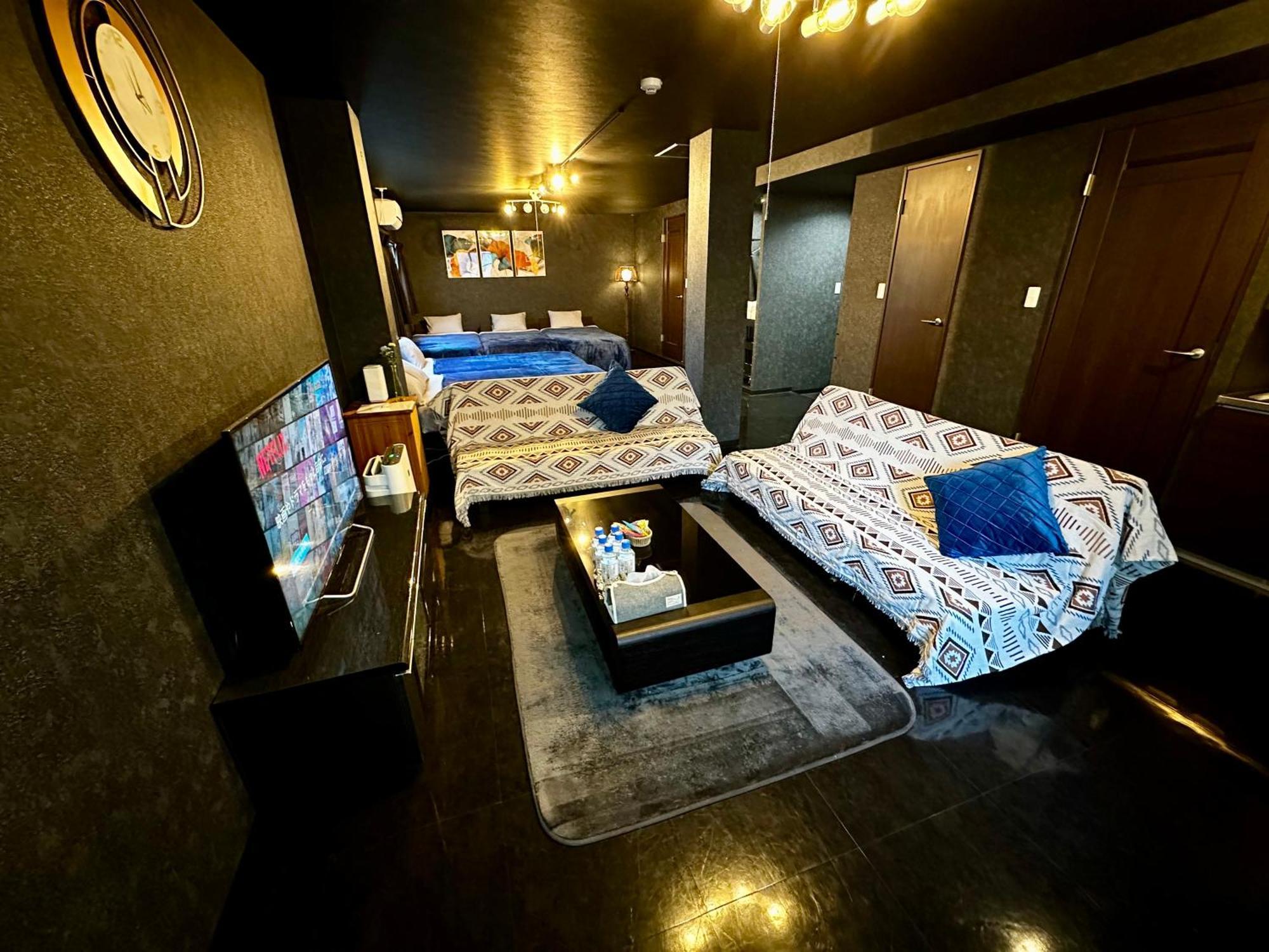 Hirona Namba-minami Apartemen *